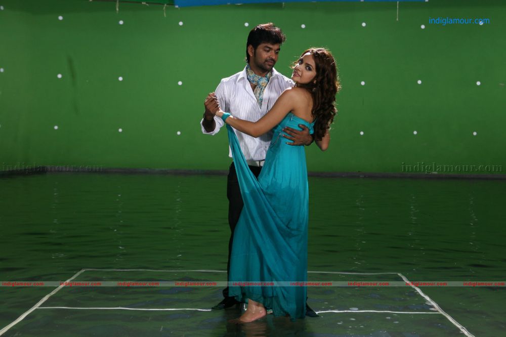 Love Journey Movie hd photo