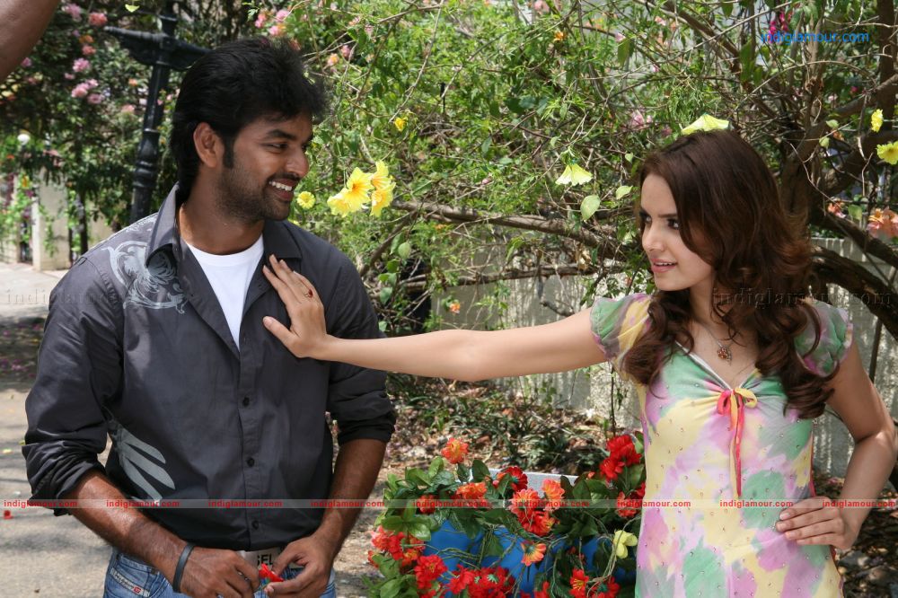 Love Journey Movie hd photo
