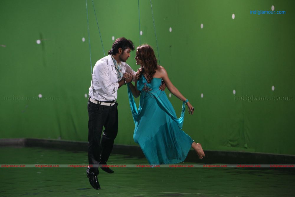 Love Journey Movie hd photo