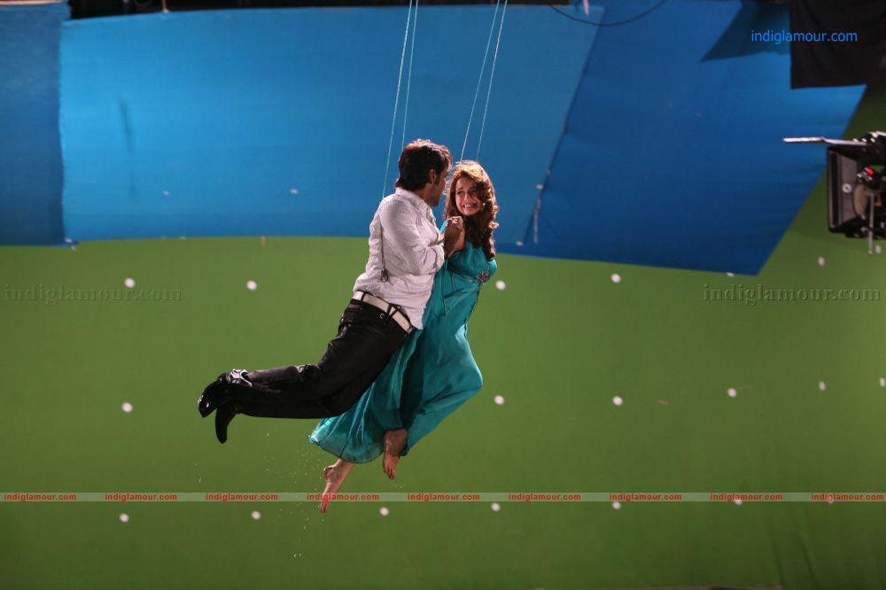 Love Journey Movie hd photo