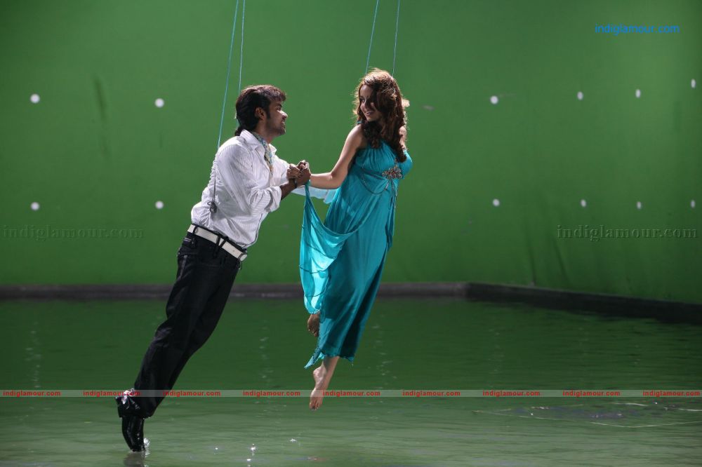 Love Journey Movie hd photo
