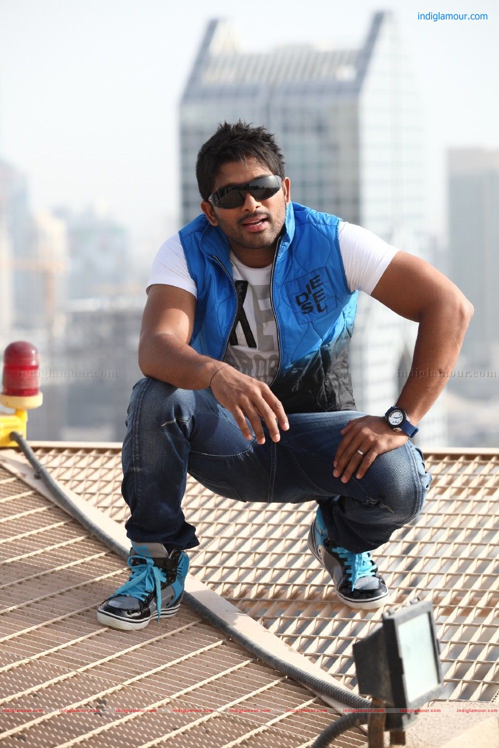 Julayi Movie hd photo