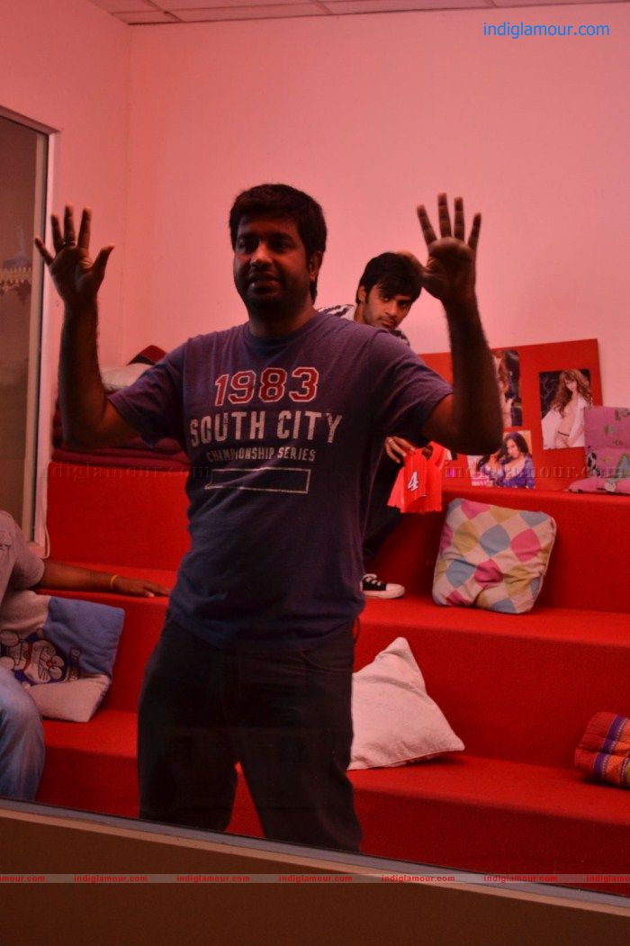 Vennela One and Half Movie hd photo