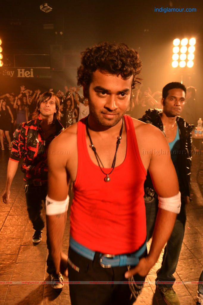 Vennela One and Half Movie hd photo