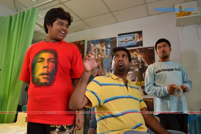 Vennela One and Half Movie hd photo