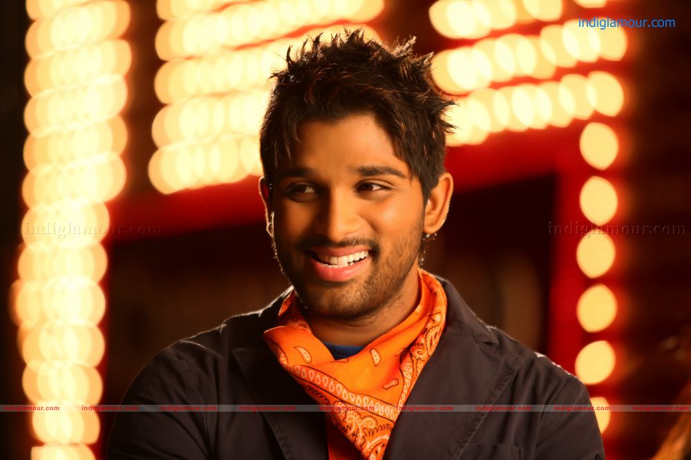 Julayi Movie hd photo