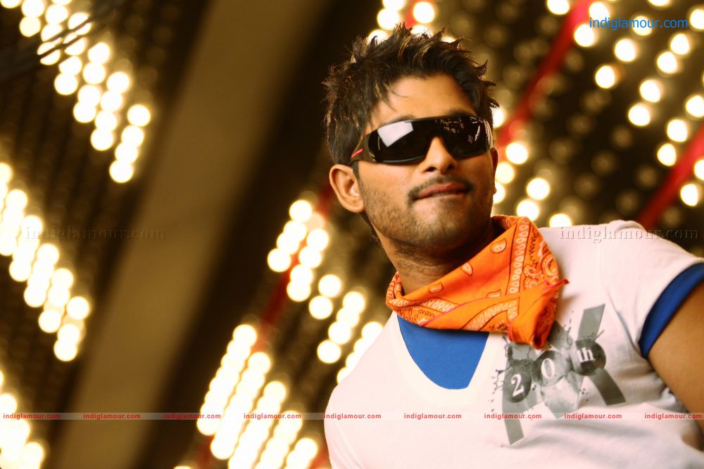 Julayi Movie hd photo