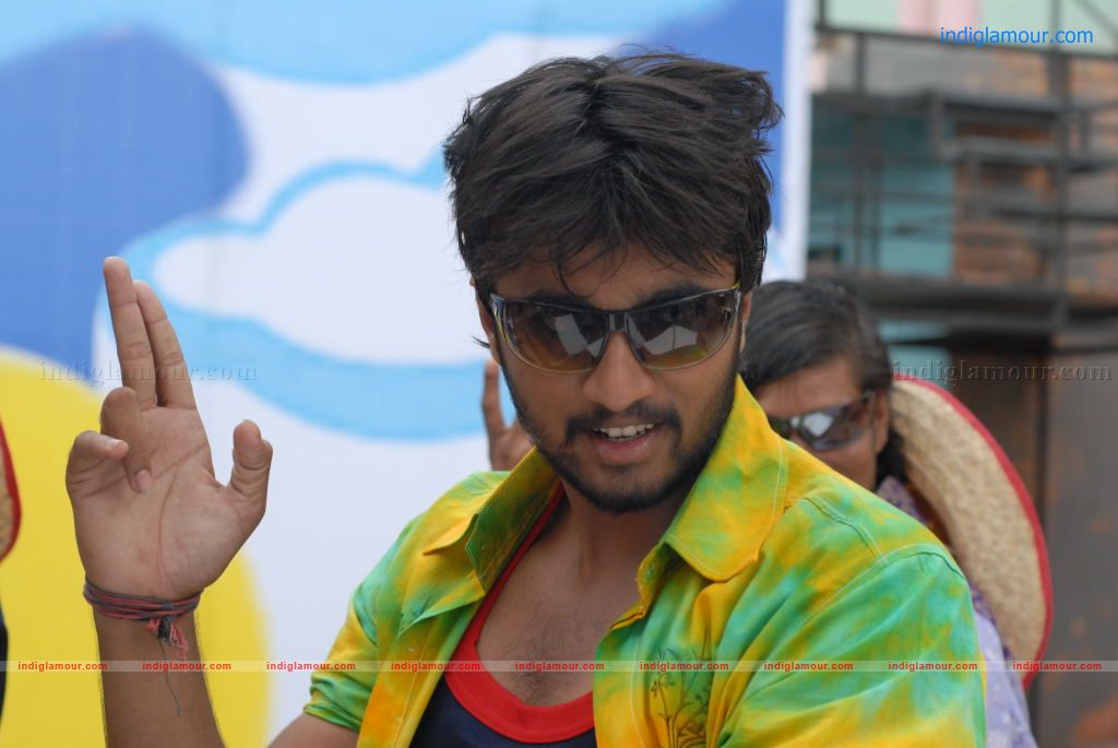 Railway station Movie hd photo
