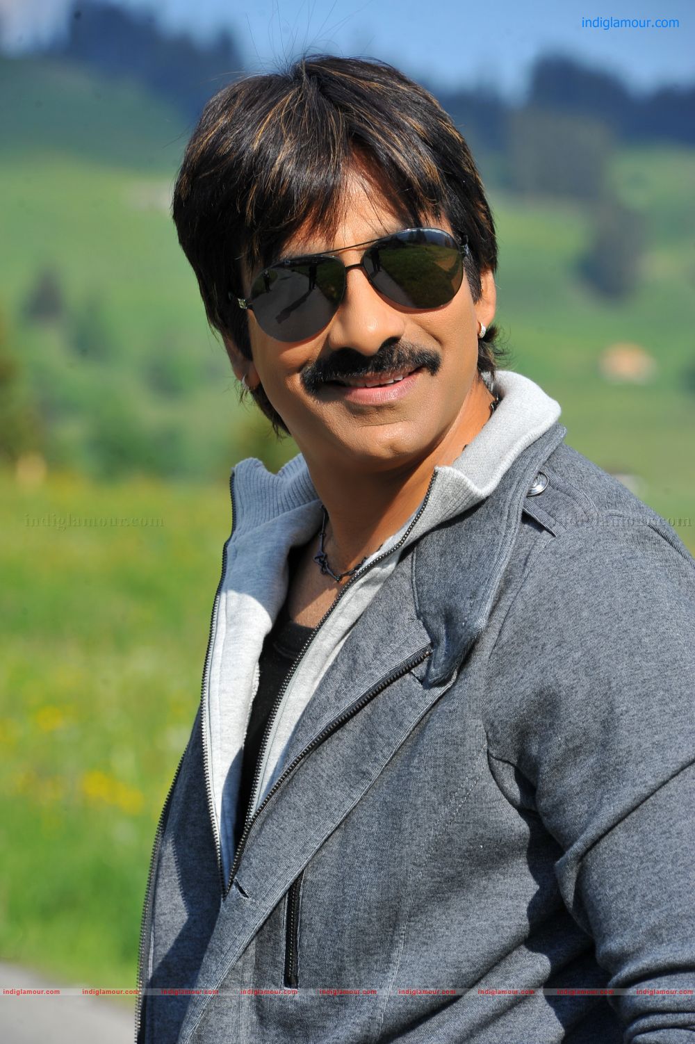 Devudu Chesina manushulu Movie hd photo