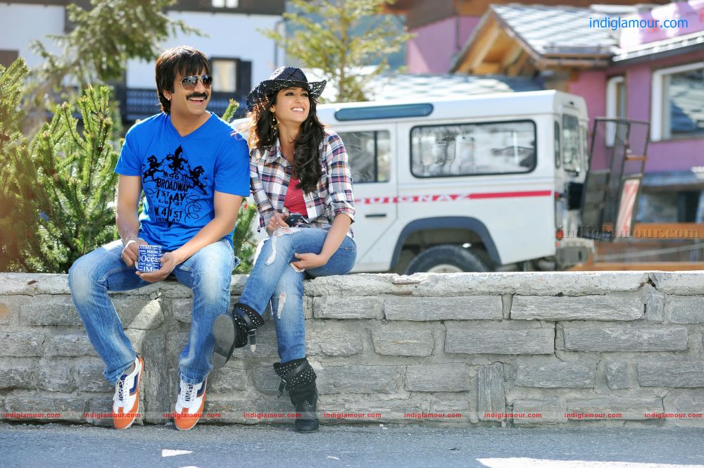 Devudu Chesina manushulu Movie hd photo