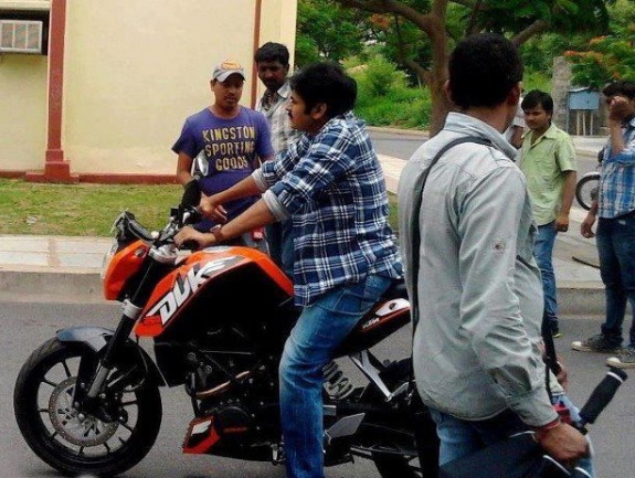 Cameraman Ganga Tho Rambabu Movie hd photo
