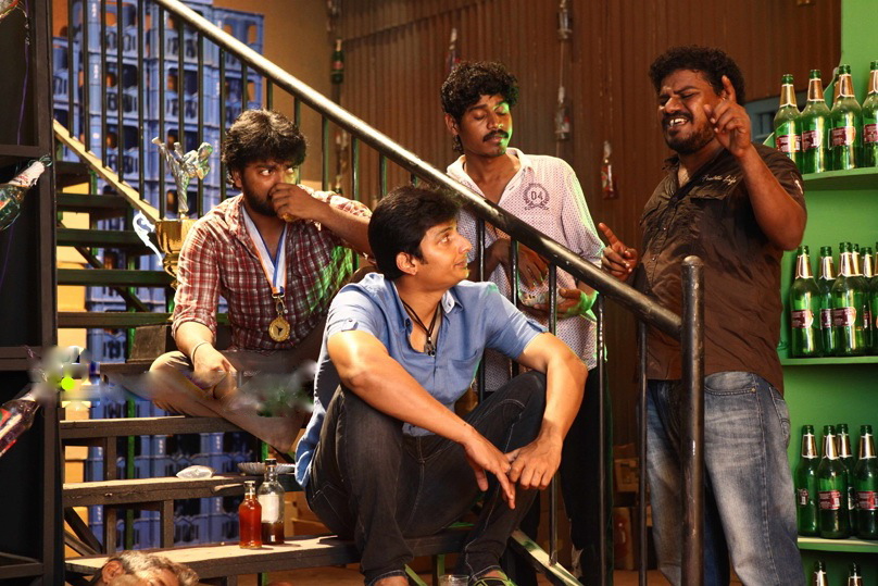 Mugamoodi Movie hd photo