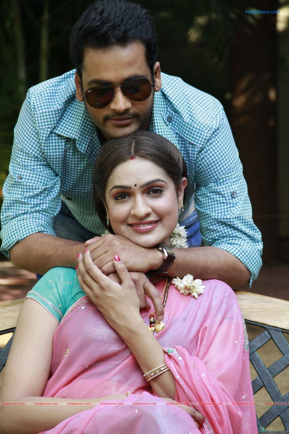 Em Babu Laddu Kavala Movie hd photo