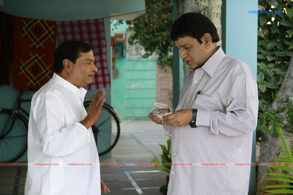 Em Babu Laddu Kavala Movie hd photo