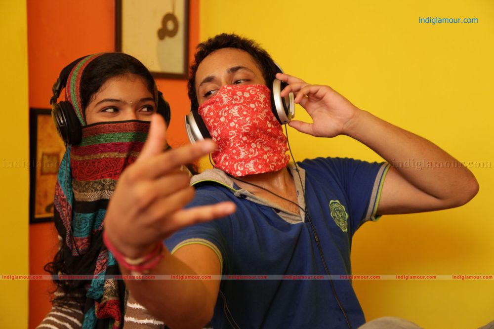Oka Romantic Crime Katha Movie hd photo