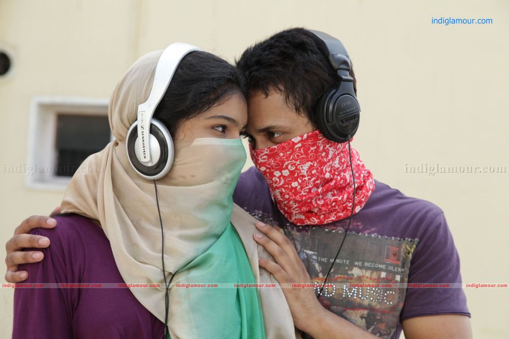 Oka Romantic Crime Katha Movie hd photo