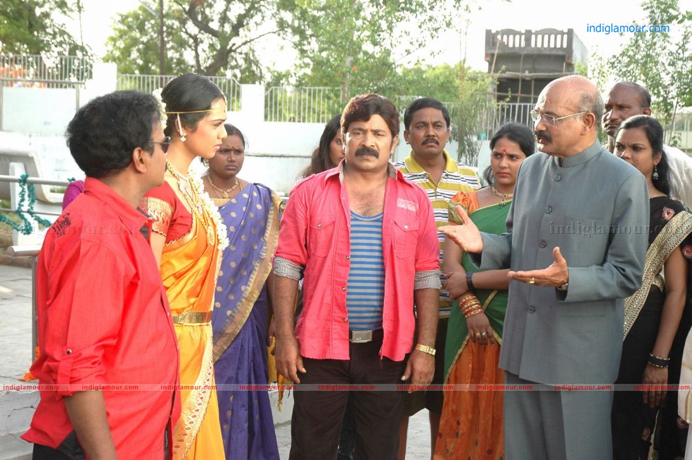 Paandavulu Movie hd photo