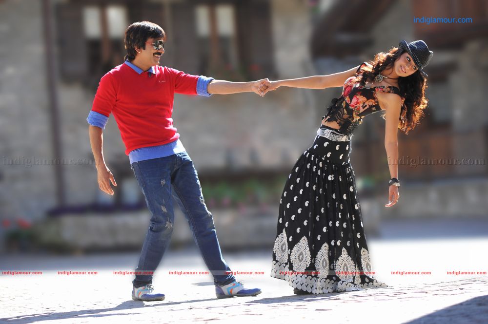 Devudu Chesina manushulu Movie hd photo