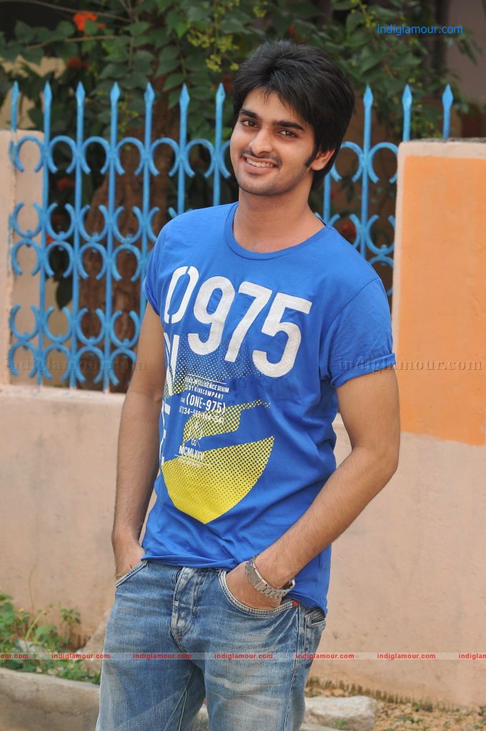 Enduko Nachav Movie hd photo