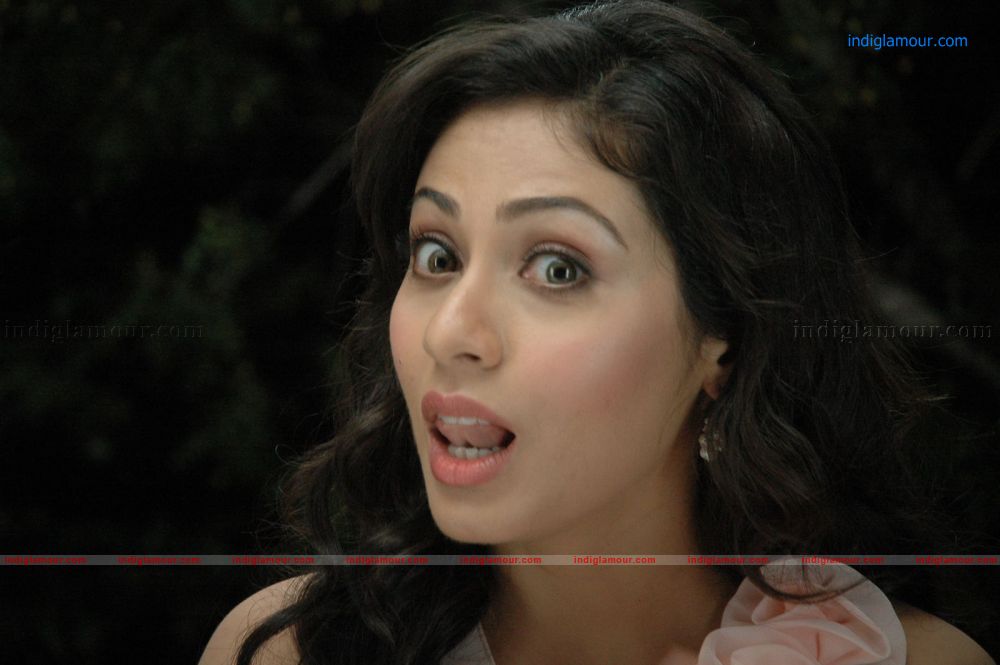 Mythri Movie hd photo