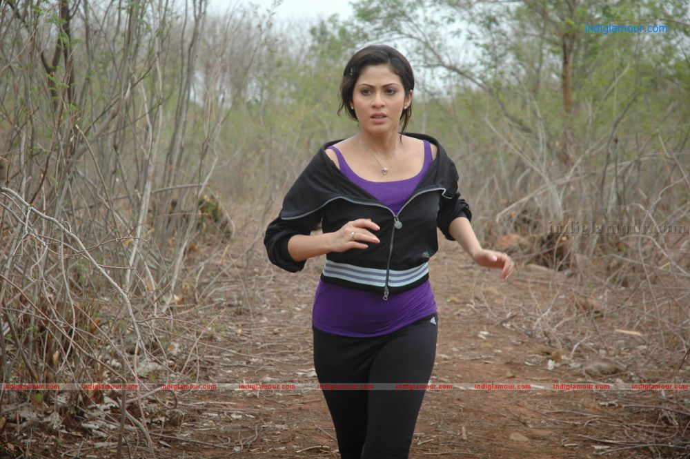 Mythri Movie hd photo