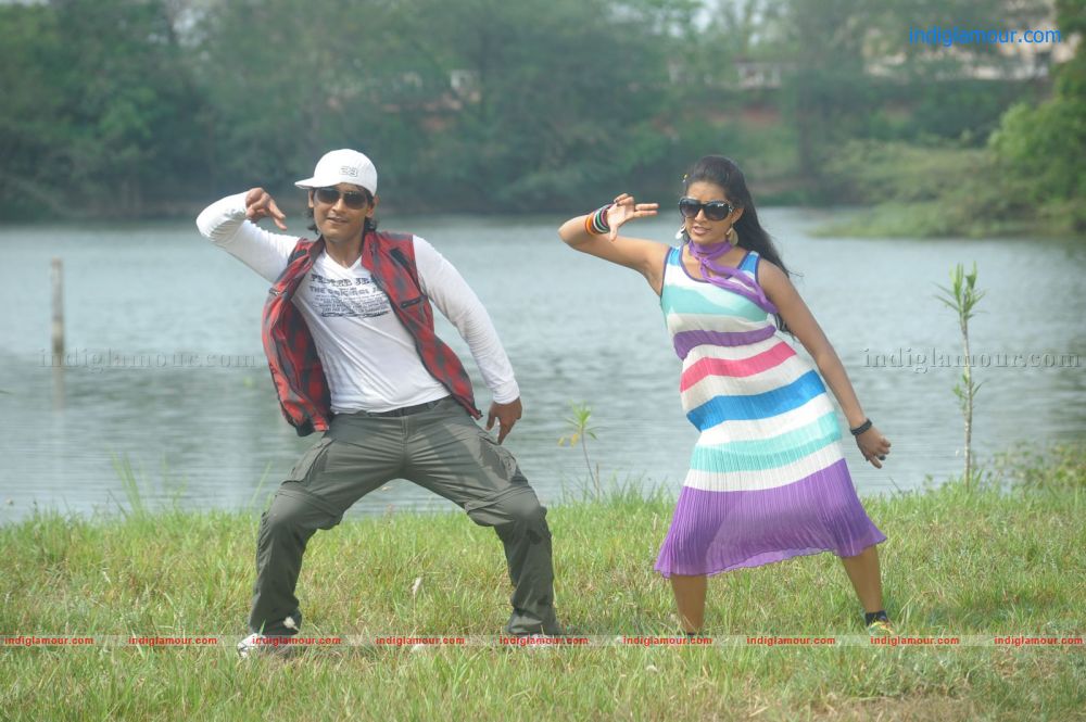 Jollyga Enjoy Cheddam Movie hd photo