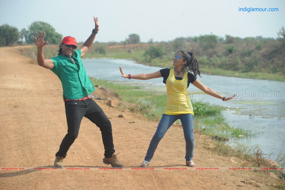 Jollyga Enjoy Cheddam Movie hd photo