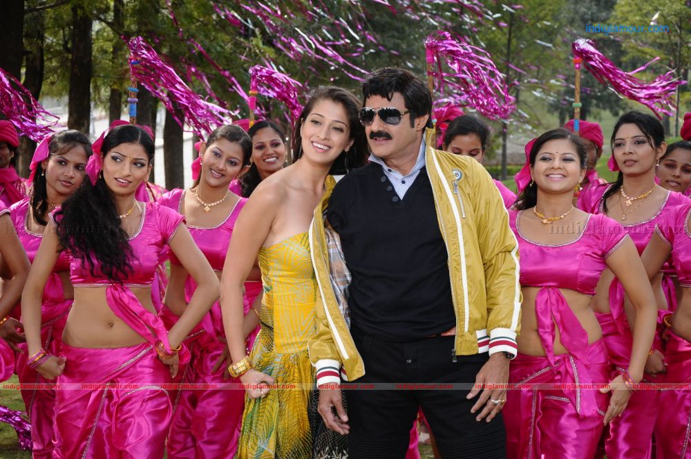 Adinayakudu Movie hd photo