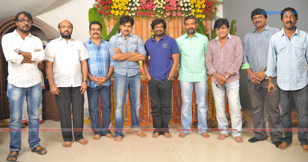 Cameraman Ganga Tho Rambabu Movie hd photo