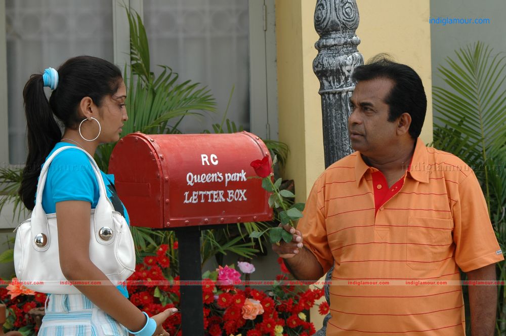 Matarani Mounamidi Movie hd photo