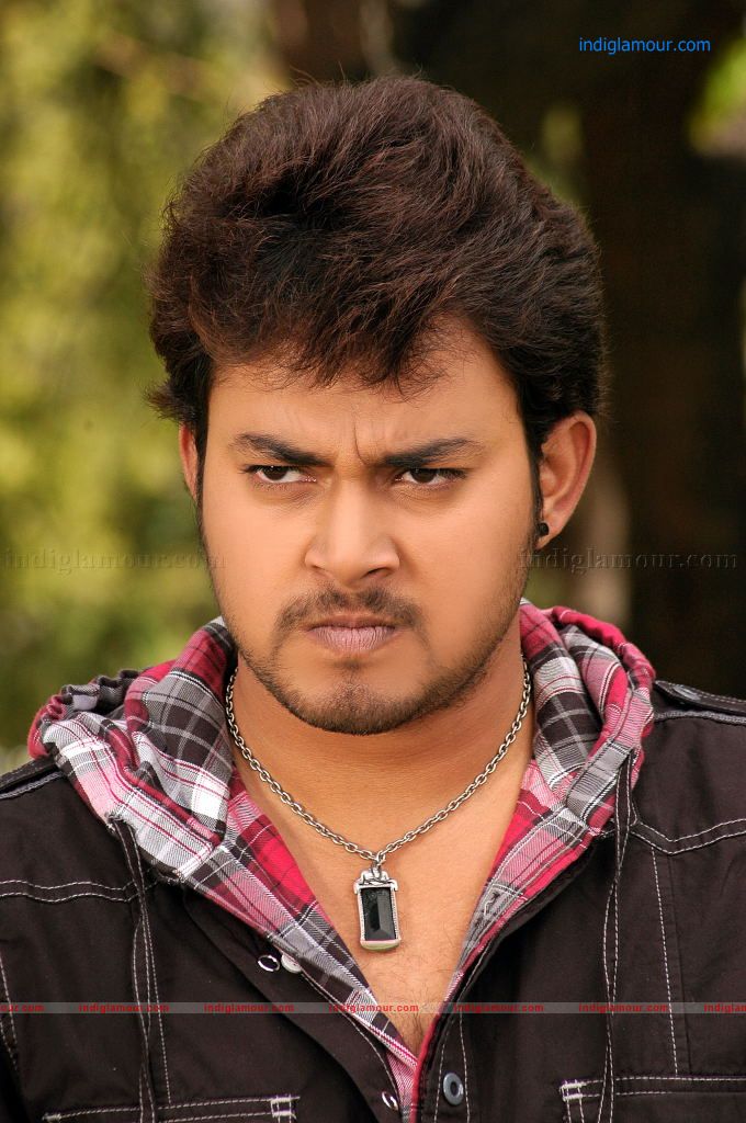 Chanakyudu Movie hd photo