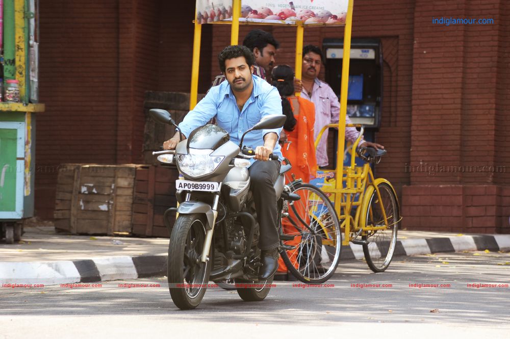 Dammu Movie hd photo