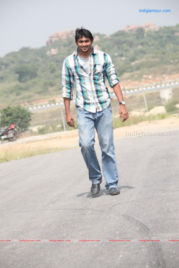Andarila Nenu Preminchanu Movie hd photo