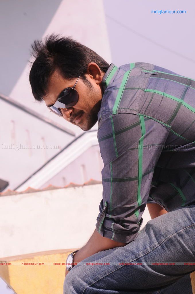 Andarila Nenu Preminchanu Movie hd photo