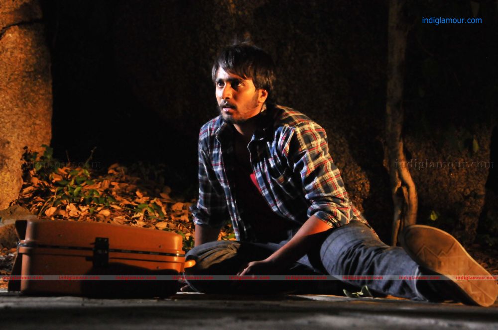 Railway station Movie hd photo
