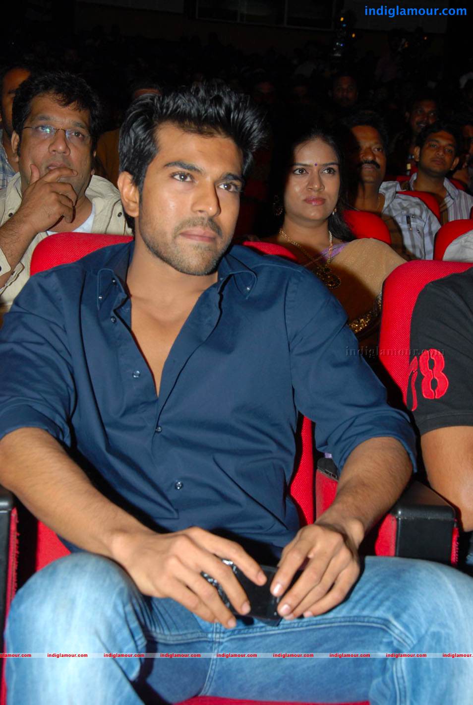 Naayak Movie hd photo