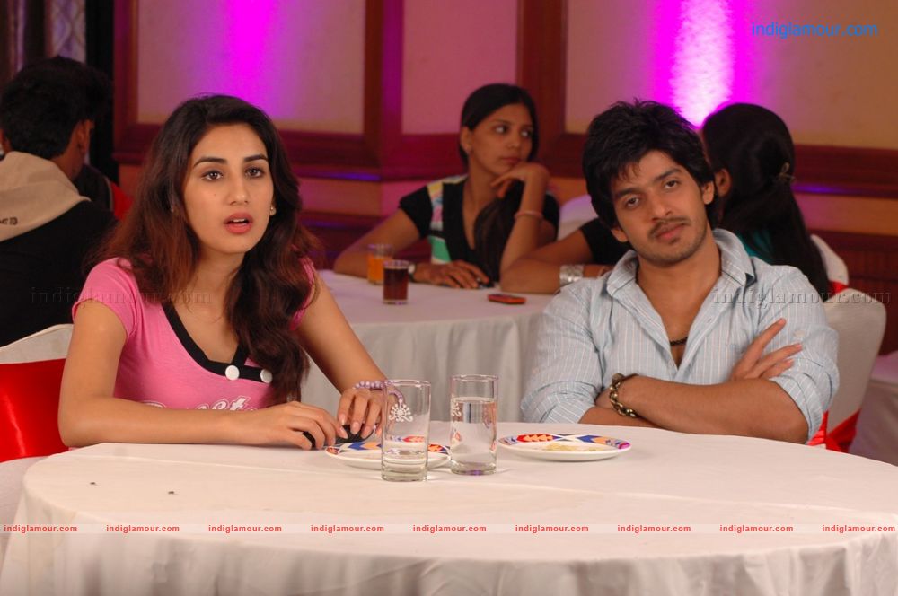 Enduko Nachav Movie hd photo