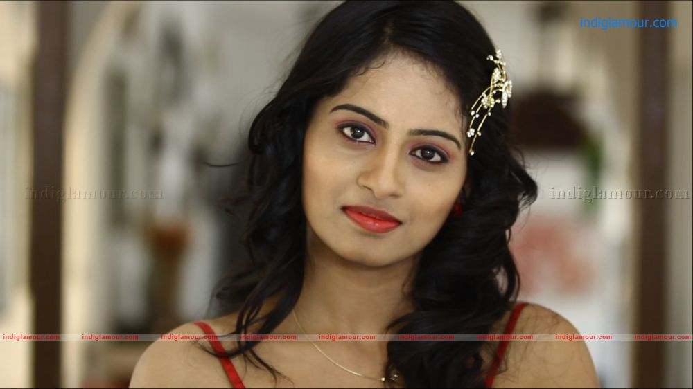 Vethika Nenu Naa Ishtamga Movie hd photo