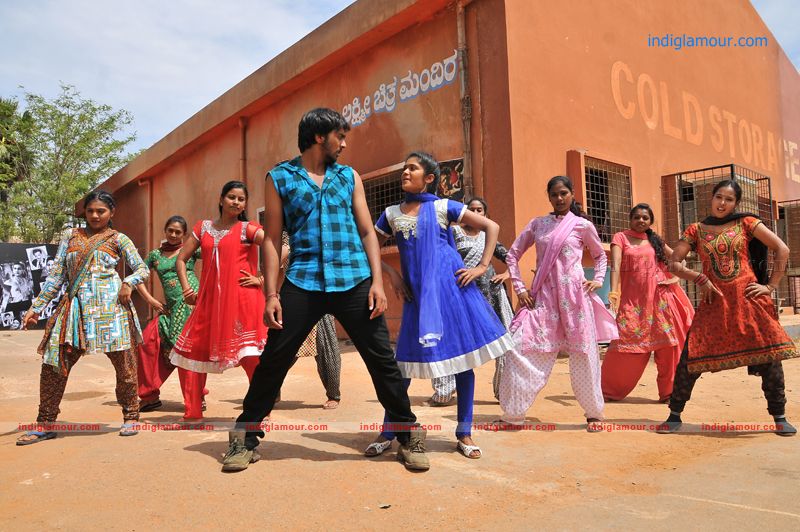 Railway station Movie hd photo