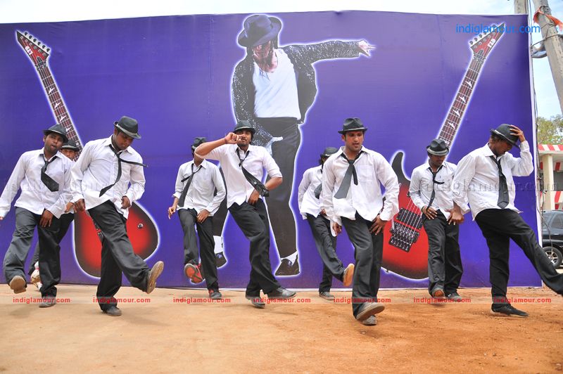 Railway station Movie hd photo