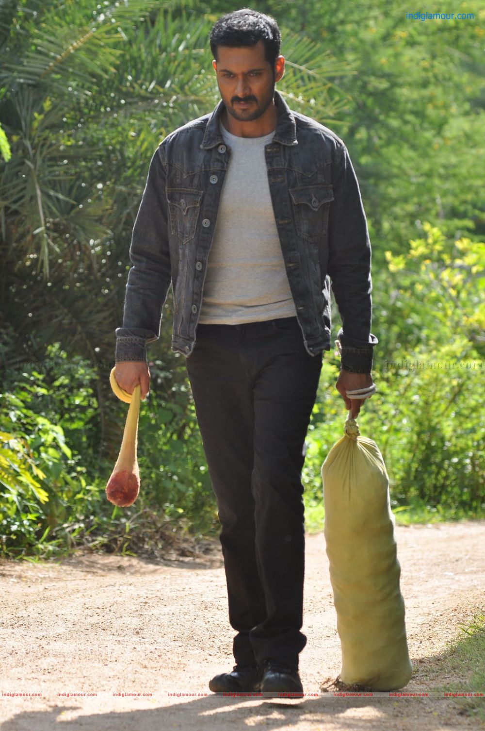 Jai Sriram Movie hd photo