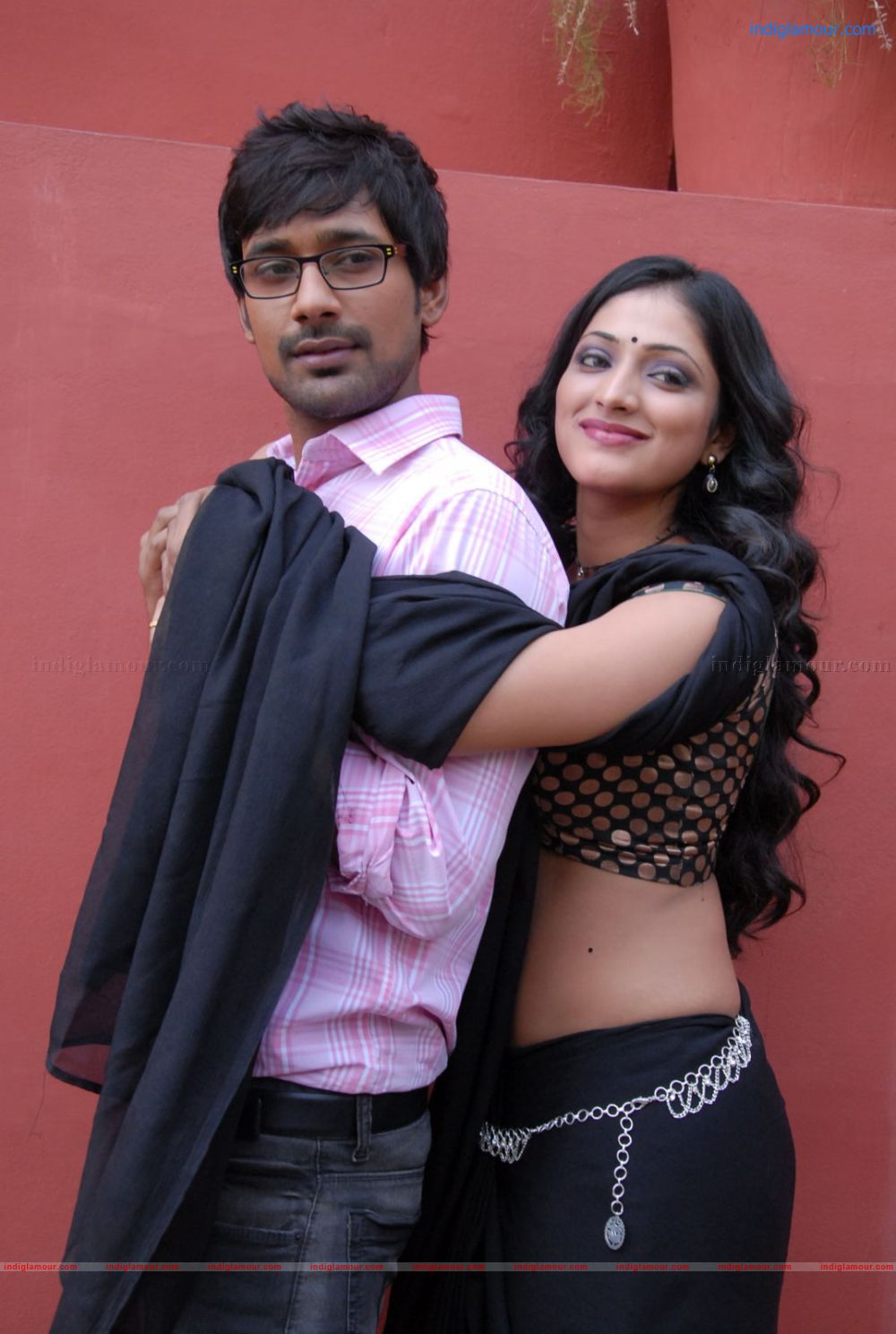 Abbai Class Ammai Mass Movie hd photo