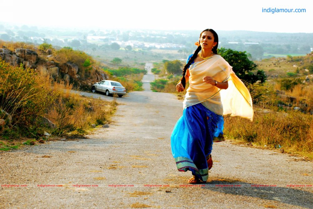 916 KDM Prema Movie hd photo