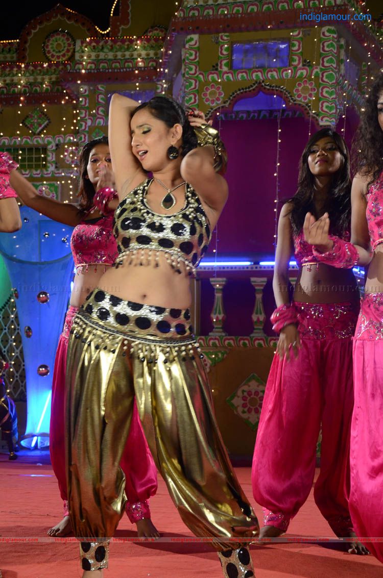 Mythri Movie hd photo