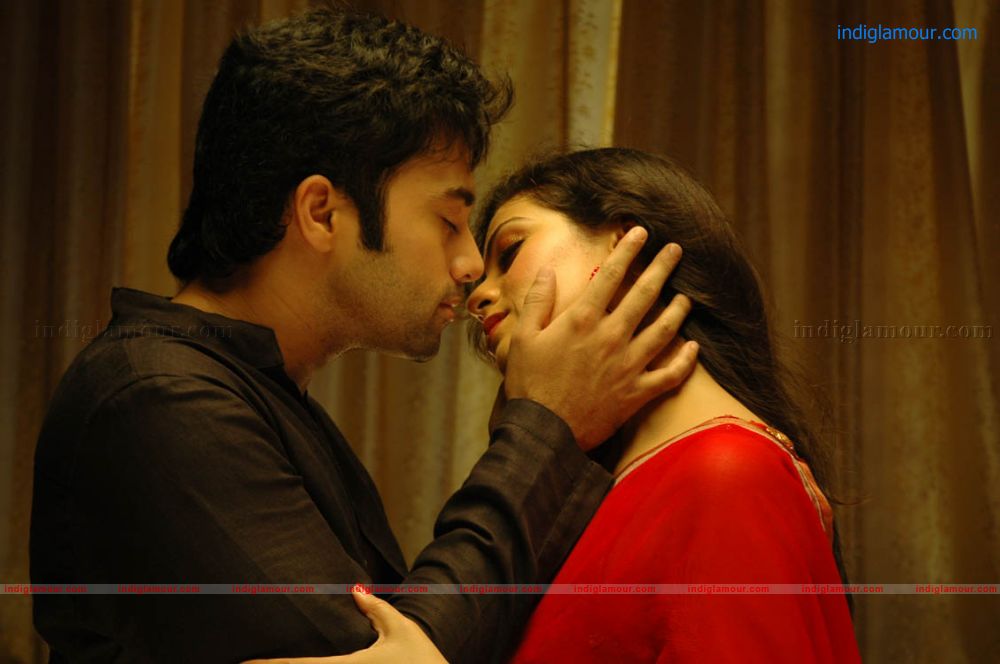 Mythri Movie hd photo