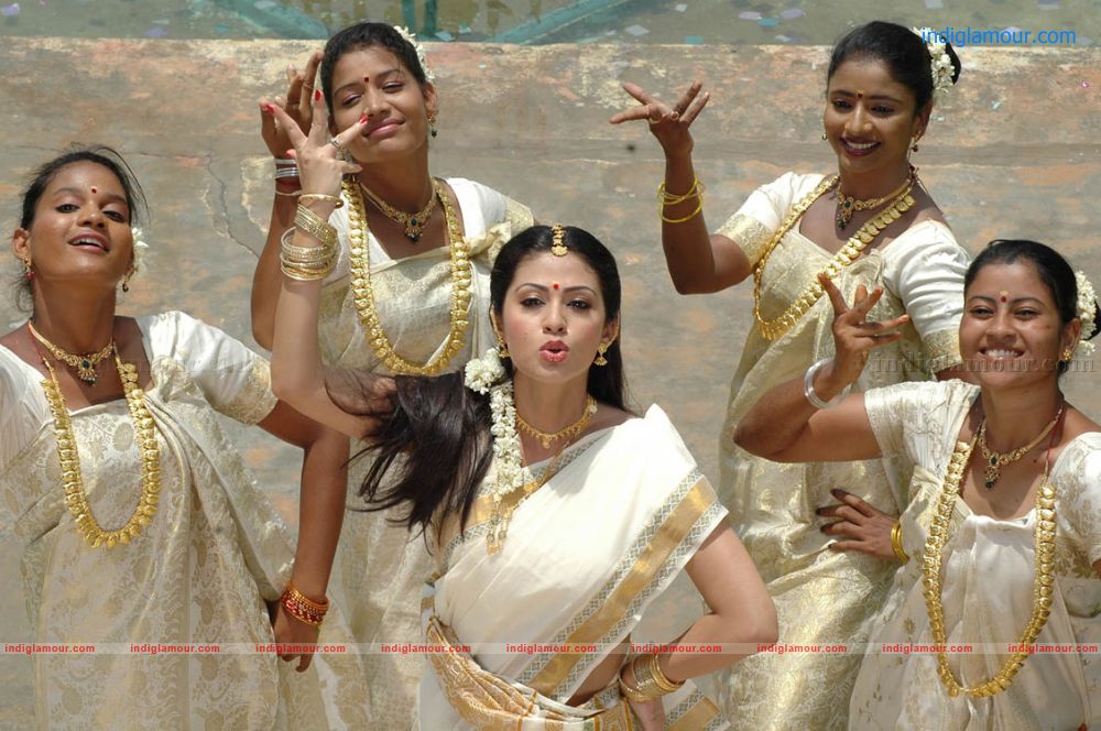 Mythri Movie hd photo