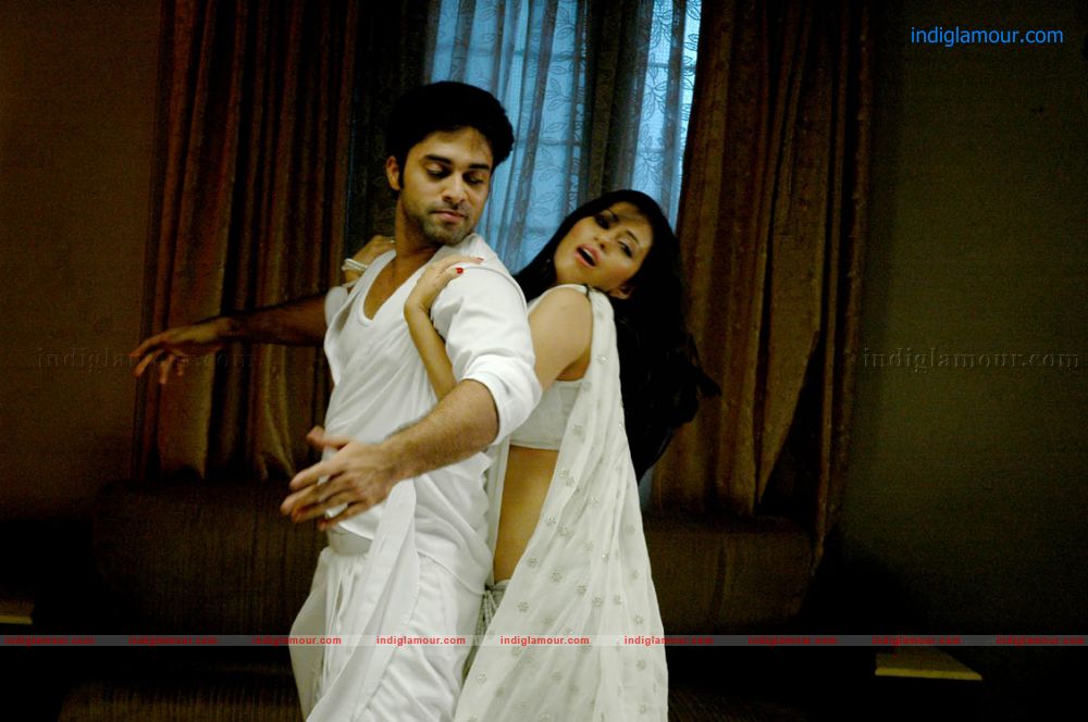 Mythri Movie hd photo