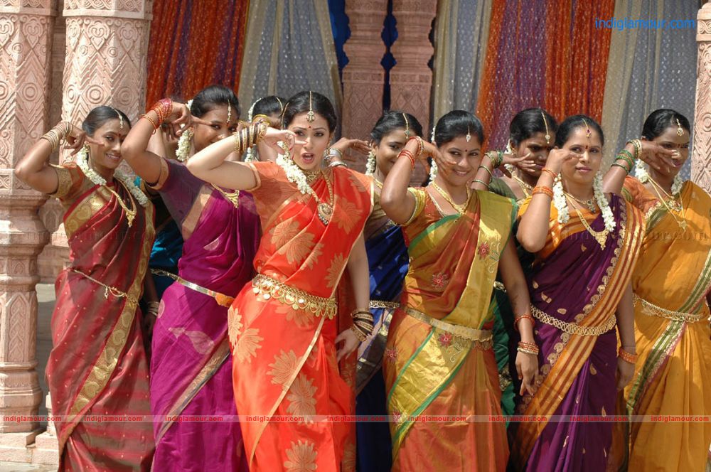 Mythri Movie hd photo