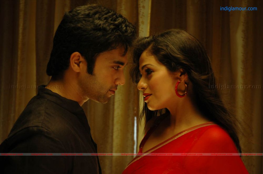 Mythri Movie hd photo