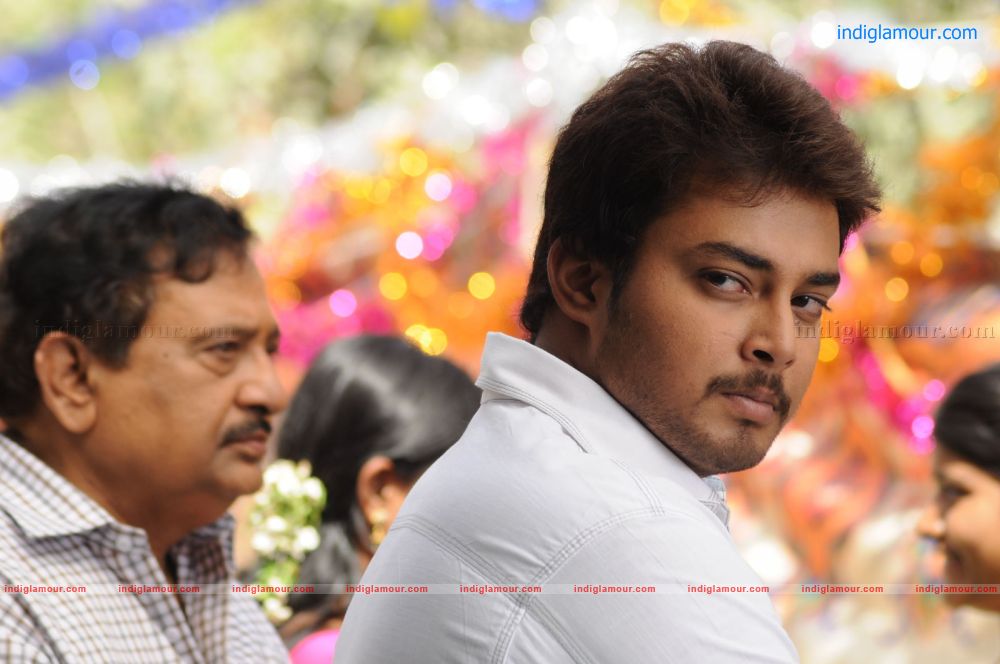 Chanakyudu Movie hd photo